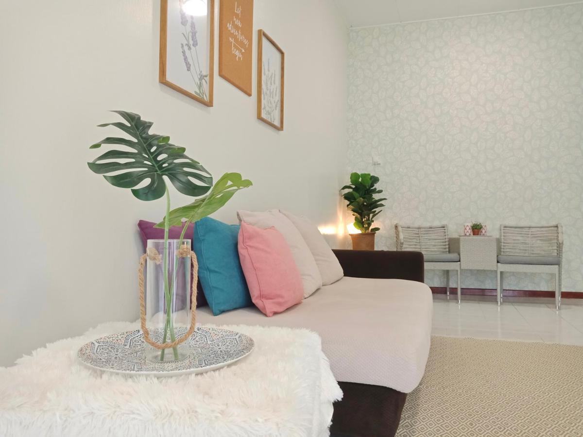 The Serene Homestay, Port Dickson Exteriör bild